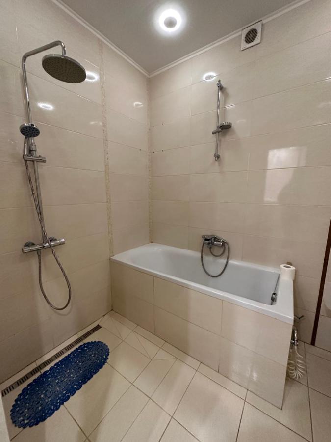 New Central 2Room Apartment Львов Экстерьер фото